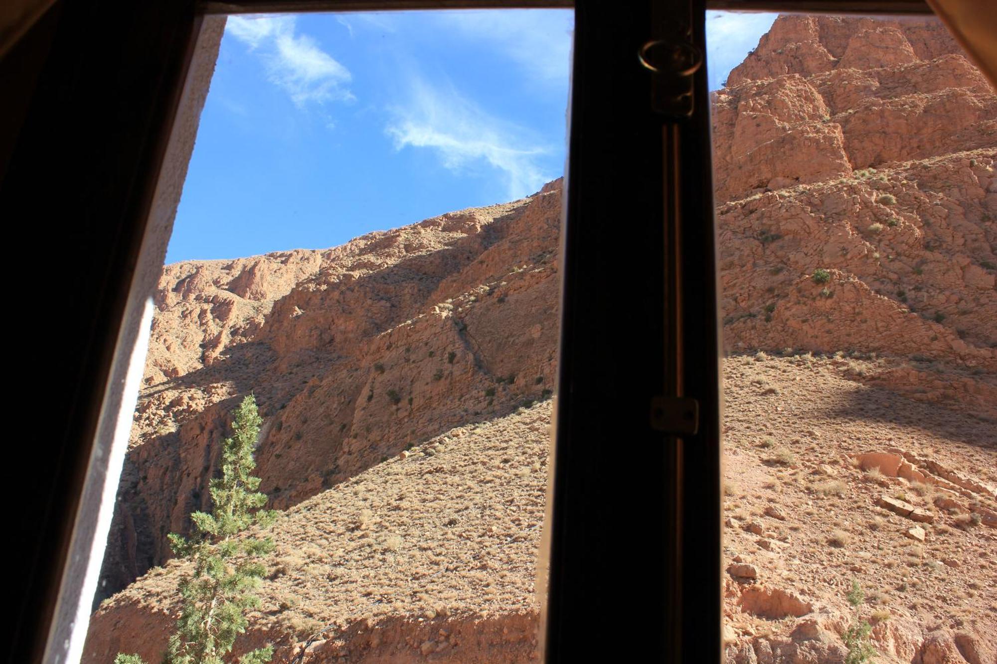 Albergue Kasbah Lucas Akhendachou n'Ait Ouffi Exterior foto